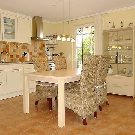 Palais-Am-Suedstrand-Whg-9 *